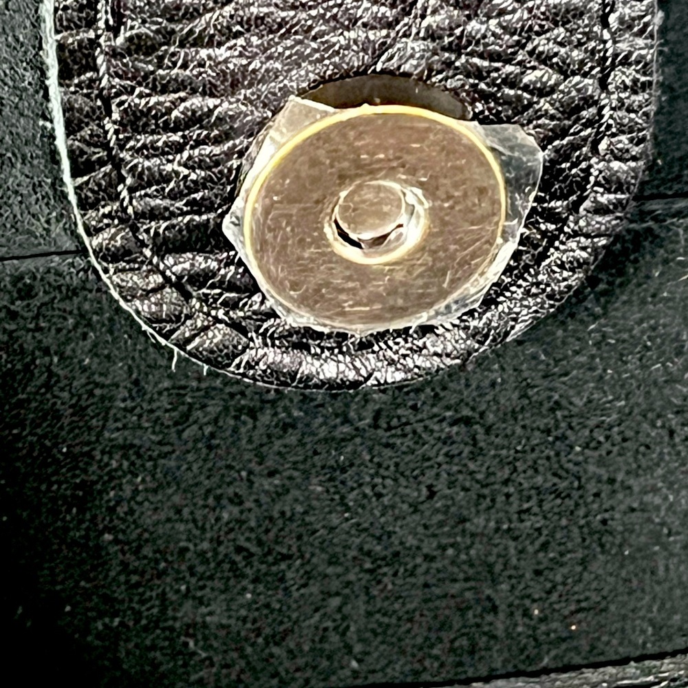 NWOT Portland Leather Rainstorm Crossbody Satchel Bag Pristine Timeless Everyday - Picture 13 of 16